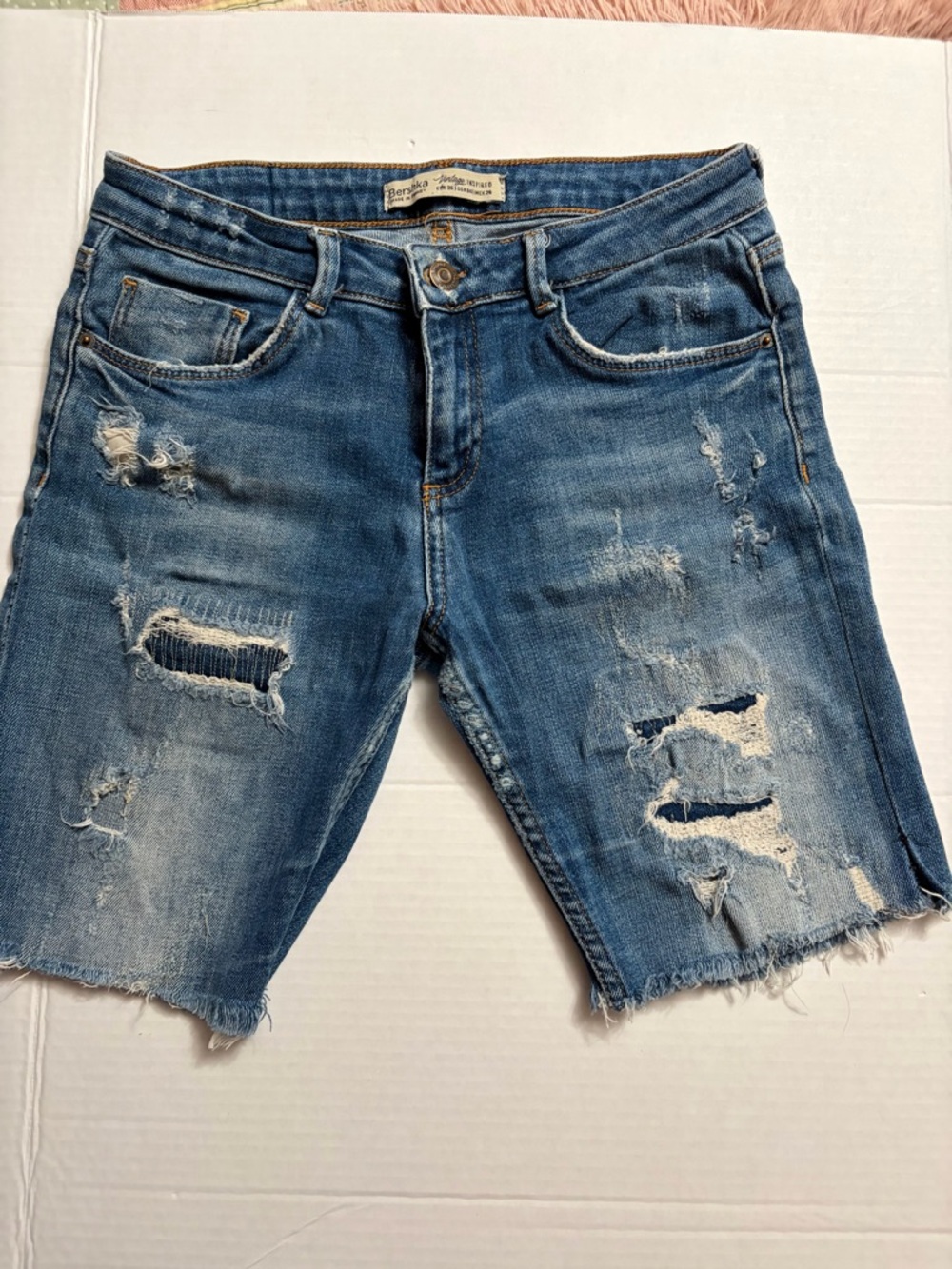 Bershka Vintage Denim Distressed Bermuda Shorts Blue Cut Off Jorts Size 4